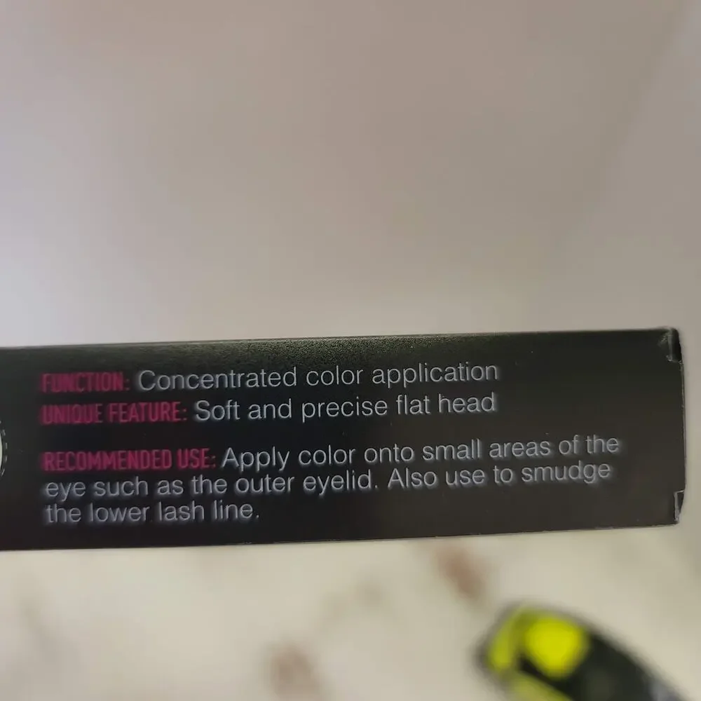Sigma Beauty Products brush makeup E20 Short Shader NEW